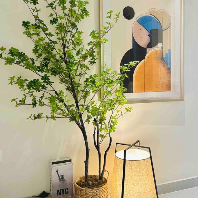 Modern, Cozy Near Bui Vien Walking St-soho Apartment