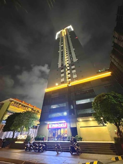 Modern, Cozy Near Bui Vien Walking St-soho Ho Chi Minh City